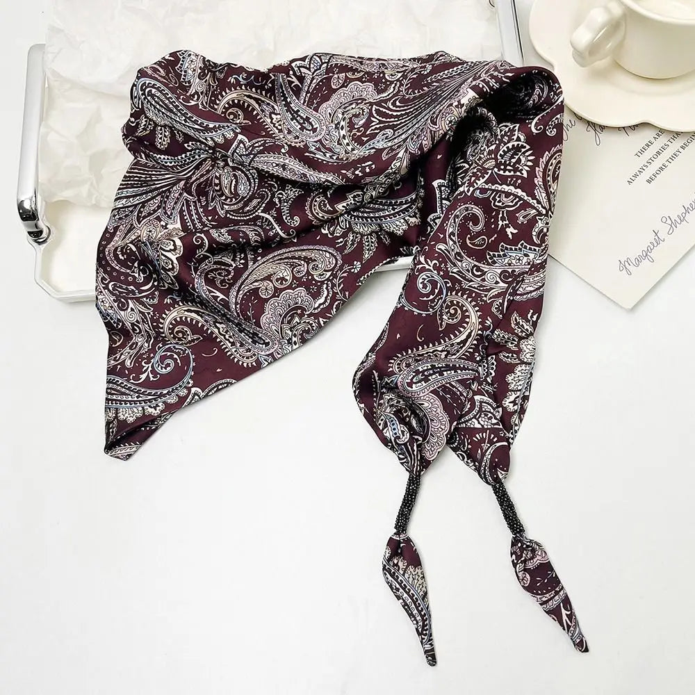 Pañuelo Triángulo Estampado — imagen 7