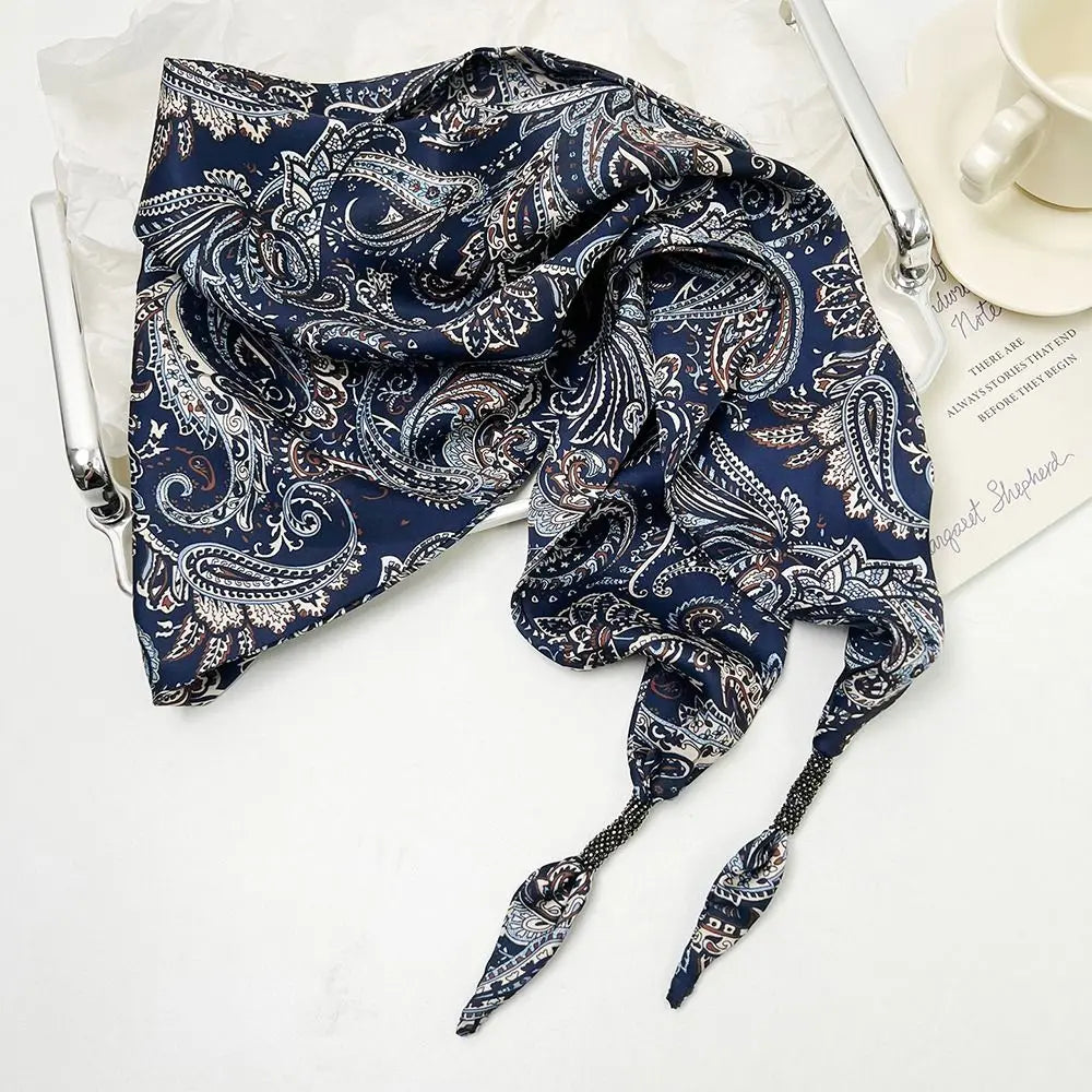Pañuelo Triángulo Estampado — imagen 3